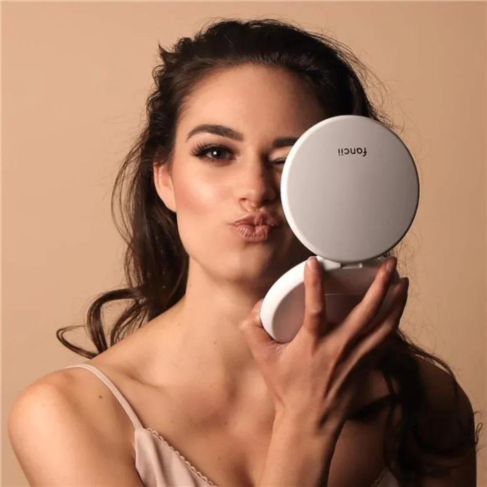 LED Lighted Travel Makeup Mirror, 1x/10x Magnification - Daylight LED, Compact